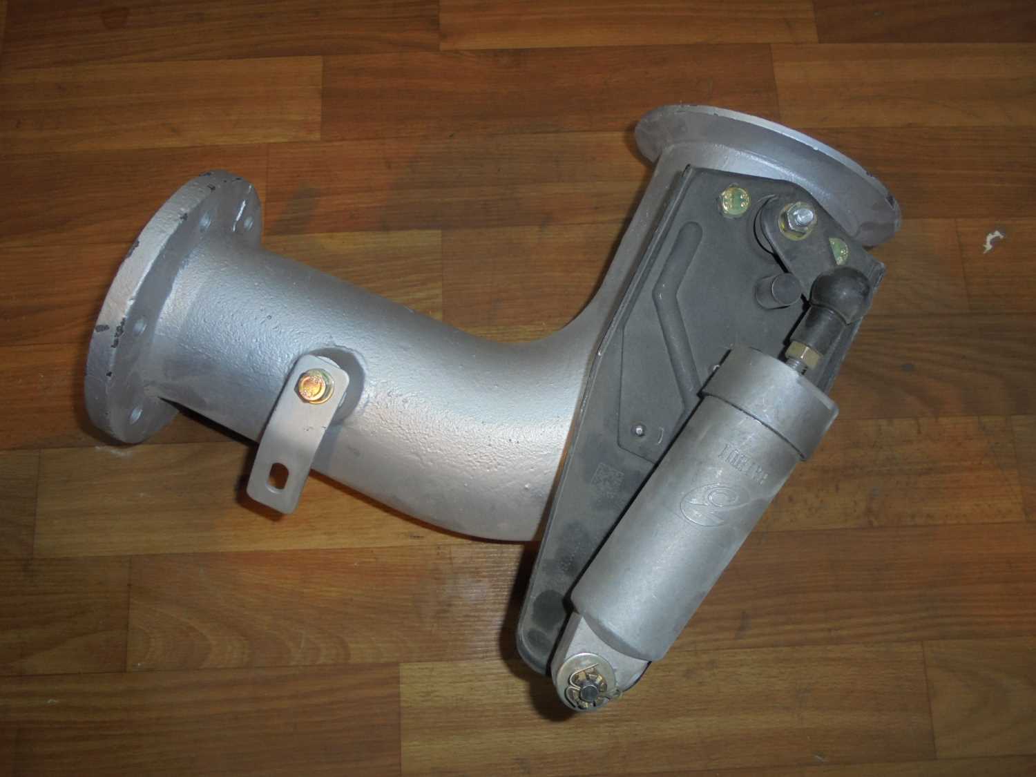 Горный тормоз (система выпуска) HOWO  WG9725540001